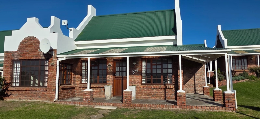 2 Bedroom Property for Sale in Stilbaai Wes Western Cape